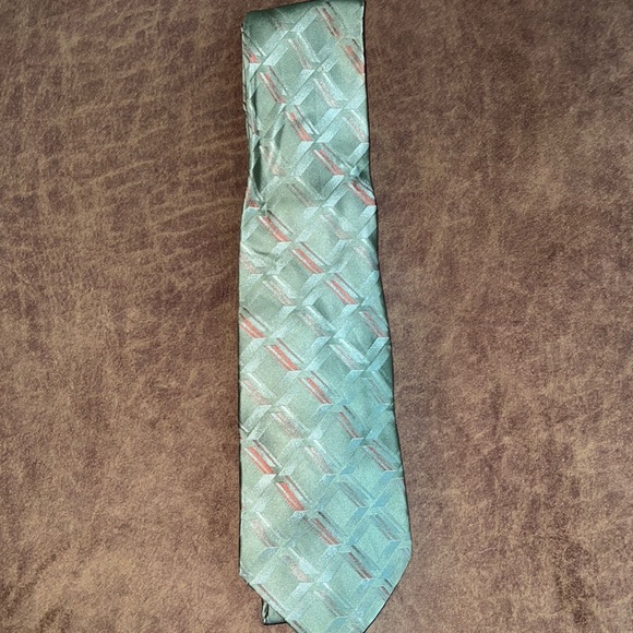Pierre Cardin 100% Silk Tie - Picture 1 of 2